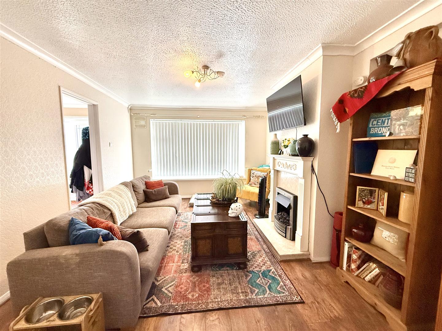 Aneurin Close, Sketty, Swansea, SA2 8NR